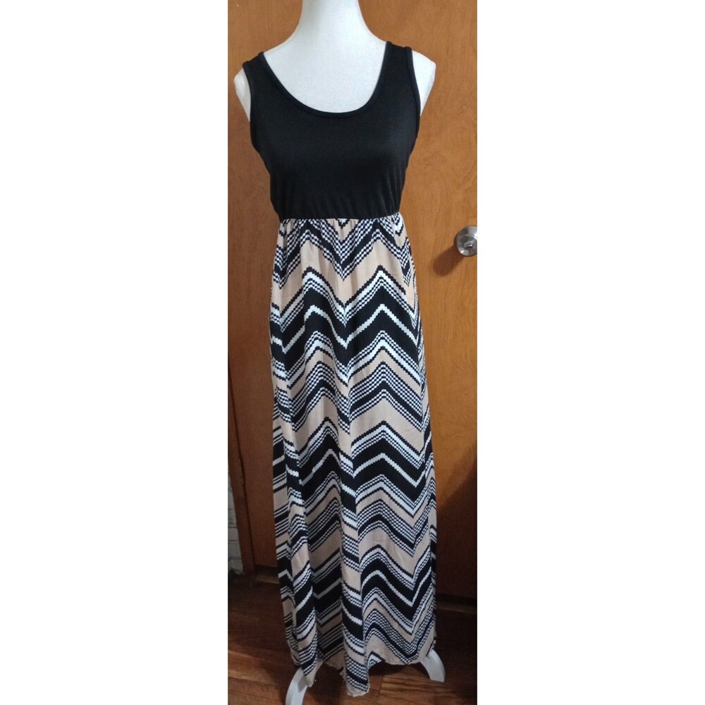 URBAN ROSE WOMEN'S MAXI DRESS CHEVRON STRIPE SIZE S MODEST PREPPY BEACH BOHO